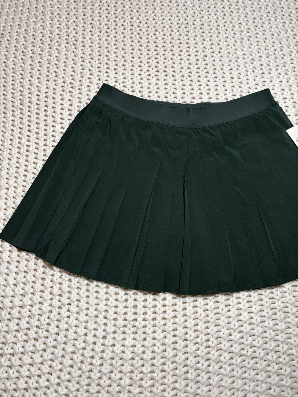 NWT lululemon legacy green high rise pleated tennis skirt size 8 - Picture 3 of 12